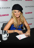 th_89421_Preppie_-_Ashley_Tisdale_at_the_Sephora_Beauty_Insider_Event_presented_by_Glamour_-_Nov._10_2009_411_122_37lo.jpg