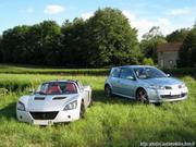 th_80642_Opel_Speedster_et_Renault_Megane_GT_7_122_390lo.JPG