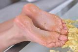 Ariana Brown - A Fruity Footjob Young Teenager Mashes Banana With Sexy Toes y4lklwjykh.jpg