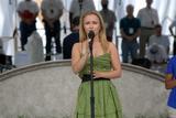 http://img216.imagevenue.com/loc58/th_89324_Hayden_Panettiere_Capitol_Fourth_2_122_58lo.jpg